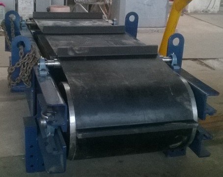 Máy tuyển từ băng tải dạng treo